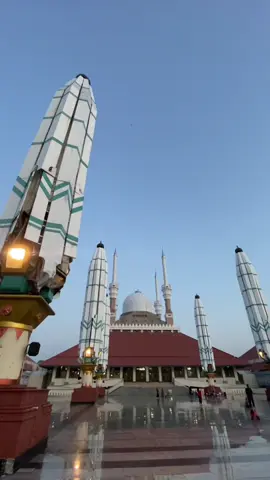 #CapCut #templatecapcut #cinematicislami #sholawat #cinematicmasjid #masjid #cinematic1menit 