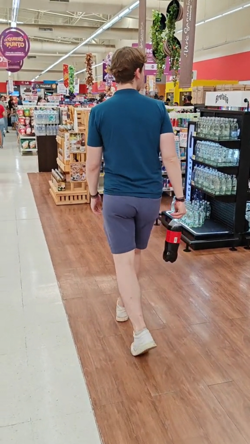 el estrés de un francés en un supermercado en colombia 😂🇨🇴  #amoradistancia #colombia #europa #latinoamerica #france🇫🇷 #paratiiiiiiiiiiiiiiiiiiiiiiiiiiiiiii #foryou #amorgay 
