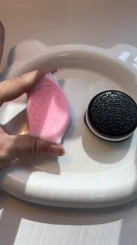 Mini oreo squishy#StressRelief #handmade #oreo #decompression #diyprojects #squishy #tabasquishy #diyproject #asmrvideo #stressedout #asmr 