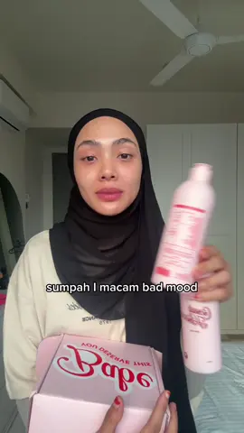 kalau nak jaga kulit badan, dengar cakap Malia ok? 🤭 @bucs #fyp #fypmalaysia #supportlokal #malaysianproduct #bathgarden 