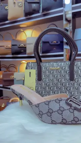 NEW ARRIVALS ORIGINAL HAND BAGS KANO SABON GARI IBO ROAD BY MARKET LAYIN YAN GWAL SHOP D103 