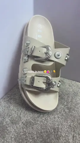 new ins!!!! Down below in the basket to grab yourself a gorgeous discount, grab them quick. Theyre selling out🛍️🥹💖👇😍 #Summer #corecollection #sandals #summervibes #fashion #foryou #tiktokmademebuyit #2024 
