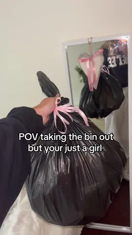 Bin but ✨bin✨ #imjustagirl #bin #takingoutthetrash #bow 
