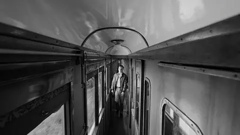 مافرحت قلبي بيوم .                                           #sad : #fyp : #viral : #fip : #explore : #ععُبث .