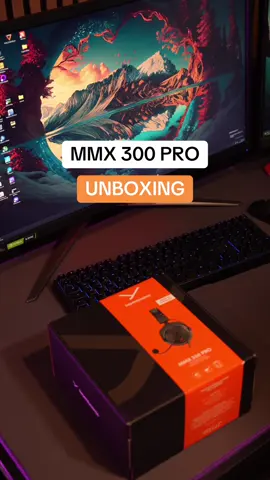 The new MMX 300 PRO is here. What’s inside the box? Let's have a look together 📦  #beyerdynamic #metapick #mmx300pro #unboxing #gamingheadset #madeingermany #audiogaming #headset