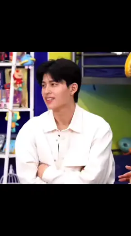 PERPADUAN POND NARAVIT DENGAN INTRO SEPARUH NAFASKU MEMANG SANGAT COCOK YA PEMIRSA, BELIAU LAH SEPARUH NAFASKU ITU 😙😙 #pond #naravit #lertratkosum #pondnaravit #pondnaravitlertratkosum #naravitlertratkosum #ppnaravit #gmm #gmmtv #gmmtvofficial #gmmtvlivehouse #pondphuwin @ppnaravit 