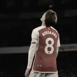 #odegaard #odegaardarsenal #martinodegaard #arsenal #edit #football #footballedit #footballskills #footballvideo #PremierLeague #odegaardedit #odegaardskill #odegaard8 #arsenaledit 