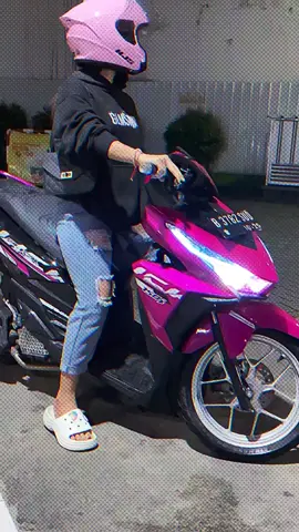 warna pink emang cantik²😆 #konsep #vario125 #pesona #varioledold #varioproper #variomodifikasi #varionistyindonesia #stylethailand🇹🇭 #stylevietnam🇻🇳 #cekkeranjangkuning #ladies 