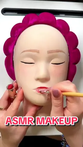 POV YOURE GETTING YOUR MAKEUP DONE ASMR STYLE 💤😴😌 #asmr #asmrsounds #fyp #fypage #asmrsound #asmrvideo #asmr_tingles #asmrmakeup #makeup #asmrtiktoks #asmrvideos #skincareasmr #skincare #makeuptutorial 