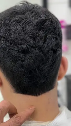 حلاقه الشعر للرجال مصطفى العالمي #haircut #bairstyle #barbershop #lowfade #frenchcrop #dropfade #mullet #fyp #foryou #burstade