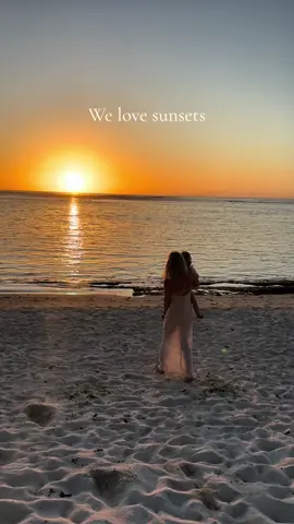 Chasing the sun everywhere we go ☀️ #summerdays #slowlife #abundance #babylove #happiness #gratitude #islandgirl