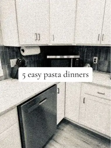 Who doesn’t love pasta? These ones require minimal prep so they are so quick and easy to throw together! #easydinner #easydinnerideas #EasyRecipe #EasyRecipes #easypastarecipe 