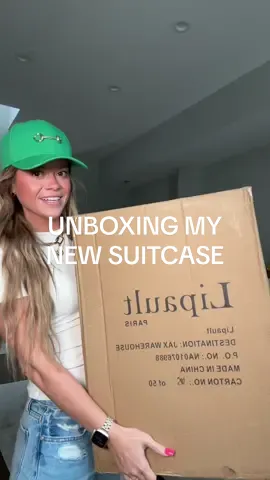 #carryonluggage #suitcase @Lipault Paris Official #unboxingvideo 
