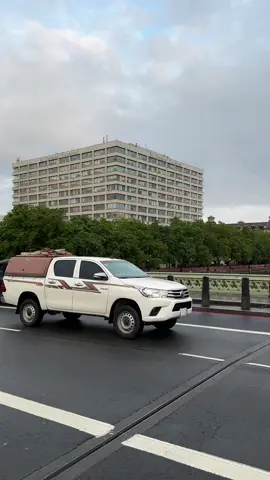 في وسط لندن والاجواء خيال الحمد لله ❤️ #لندن #لندن🇬🇧 #المبتعثين #بريطانيا #الهايدبارك #تويوتا_شعار_لا_يعرف_القانون😜💪🤛 #س_ص_ا١ #سويسرا #الهلي #f #foryou #fyp #explore 