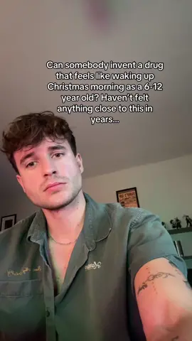 Those mornings were pure. No sadness. No worry. Just Christmas… #fyp #real #relatable #christmas #taylorswift #alltoowell 