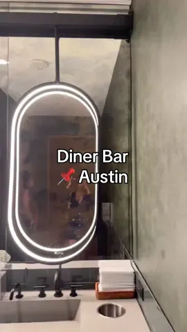Diner bar in Austin had great food and great service!!    #austineats #travelblogger #FoodTok #placestoeataustin #austinfoodadventures #austinfoodies #atxfoodie 