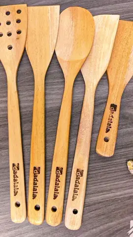 DADALALA Sodet Kayu Set (Isi 5) Bahan Kayu Mahoni Anti Lengket Panjang 35 Cm - Isi Spatula Kayu, Solet, Sendok Sayur, Centong Nasi Alat Dapur /  Kitchenware di bawah Rp33.800 - 34.800! #spatulakayu#spatulakayupremium#spatulaset#fyp 