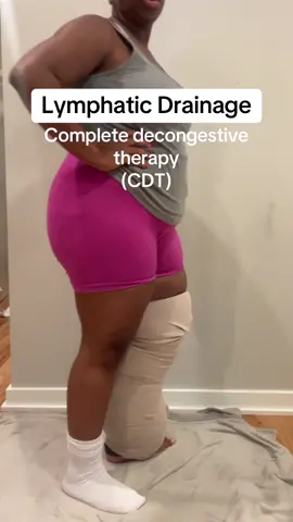 Trying to keep up with the wrapping but geesh life 😩😩🤷🏾‍♀️ its accomplished tonight one foot in front of the other #livingwithlymphedema #lymphaticdrainagemassage #lymphedema #lymphnodes #lymphaticdrainagemassage #lymphaticdrainage #lymphedematreatment 