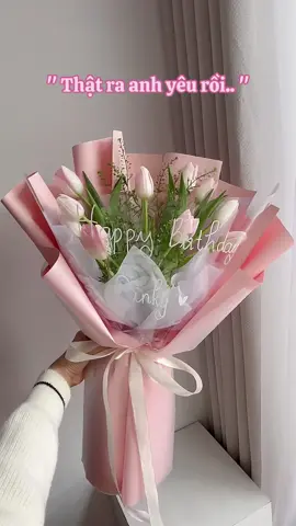 Yêu vẻ đẹp mong manh này quó 🫧💗 #shophoaquan10 #hoatuoi #quasinhnhat #henho #hoatotnghiep #tiktok #tulips 