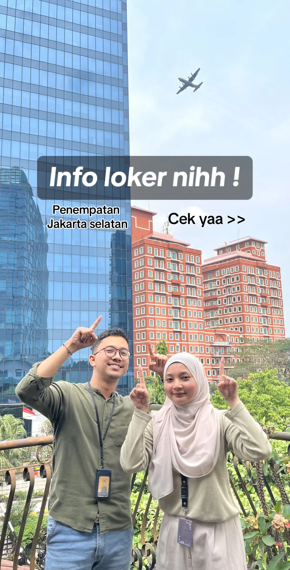 Buat kalian yang lagi cari lowongan kerja, atau mau mencari tempat untuk mencari pengalaman baru.. Boleh banget cek info loker di atas! Untuk yang tertarik dan merasa cocok dengan kualifikasinya, langsung aja apply ke link : bit.ly/recruitmentkopindosat Good luck!! *hanya kandidat terpilih yang akan dihubungi lebih lanjut #loker #lokerjakarta #kopindosat #fyp 