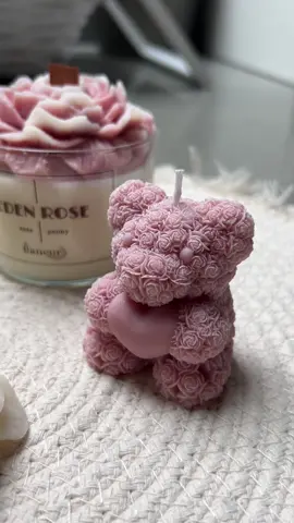 Let‘s make something 🤍 #candle #kerze #handmade #handgemacht #geschenk #geschenke #SmallBusiness #asmr #viral #wohlfühlen #ästhetisch #aesthetic #flame #kerzen #kerzenbusiness #stressfrei #for #foryou #foryoupage #asmr #asmrsounds #Love #satisfying #satisfyingvideo 