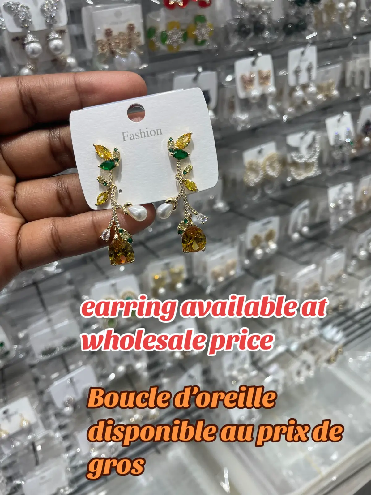 earring available at wholesale price. Boucle d’oreille disponible au prix de gris#fypシ゚viral #camerountiktok🇨🇲 #gabon🇬🇦 #cotedivoire🇨🇮 #earrings 