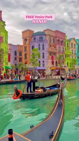 I found a FREE Venice Park in Hanoi🛶😍 🎟️The entrance is completely FREE and there are hundreds of restaurants and shops. 🎆 At 20:30 there is show with light fountains and fireworks  🛶 The Gondola costs around 5.50$  📍The place is around 30-45 min from Hanoi Old town Mega Grand World Ha Noi Comment Gondola and I will send the link to buy the Gondola ticket (or you can buy it in the park but you may wait if there are many people) #vietnam#vietnamtrip#việtnam #themepark#vietnampark#hanoi#hànội #venice#littlevenice#freeattractions  Where to go with families in Vietnam , what to do with kids in Vietnam, free activities to do in Vietnam