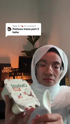 Replying to @F 🍉 tin ni hahhaha. Baru makan today. Sedap dan mudah la. Bagi kite sedap, plus jenis xmkn yogurt selalu. Maybe utk siapa yang selalu mkn yogurt biasa, akan rasa biasa. #chobaniflip #chobani #chobaniyogurt #yogurtviral #foodviral 