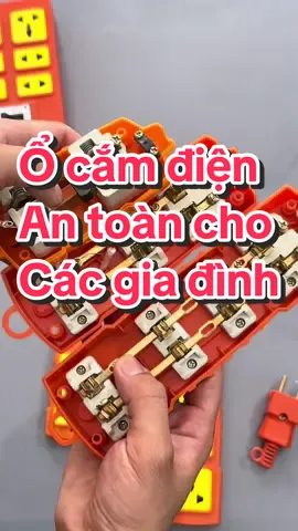 Ổ cắm điện chịu tải đi kèm phích cắm chịu tải sử dụng cắm các thiết bị điện có công suất cao trong gia đình an toàn #diengiadung #diendandung #điện #ocamdien #ocamchiutai #ocamdanang #xuhuong 