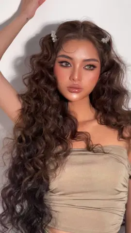 Tóc xù búp bê tây#thukennymakeup #xuhuong #trending #makeuptutorial 