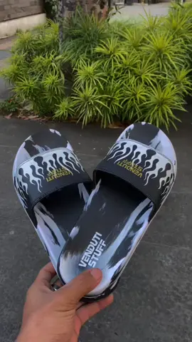 Sandal slop pria venduti stuff original #sandalseloppria #sandalsloppriadistro #sandalselop #sandalpria #sandaldistro #sandalslop #sandalpriacasual #sandalsloppriaoriginal #sendalcowok #sendalpria 