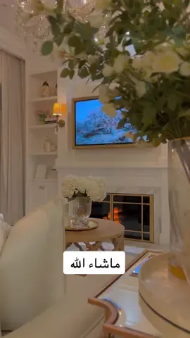 جمال اللون الابيض 🤍.                                 #ديكورات_منزليه #ديكورات_منزليه_داخليه #مكتبه #ديكورات_كلاسك #ديكوراتي #اكسبلورexplore #ترتيب_و_تنظيم #لايك_متابعه_اكسبلور #ديكورات #مكتبه تلفزيون #كنب 