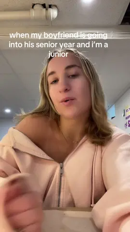 @𝓏𝒶𝒸𝒽😮‍💨🇺🇸 my seniorrrr