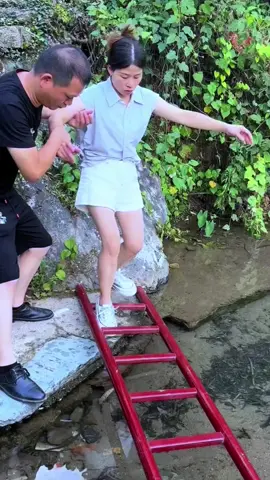 The story starts here #funnnymoment #funny #funnyvideos 