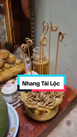 Xưởng sản xuất nhang cuốn tàn vàng Thái. Sỉ Lẻ ib e nhé!#xuhuong #dothocungnganguyen #nhangthom #nhangtailoc #nhangthantai #nhangcuontanvang #nhangcuontan @Nguyễn Thị Nga @Đồ Thờ Cúng Gia Gia 