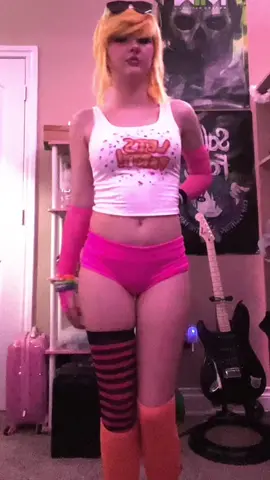 #TOYCHICA ~||~ re doing on of ky old dances in betterish lighting lol >>>>||<<<<  #Toychica #toychicacosplay #fnaf #fnaf2 #fnaf2cosplay #fnafcosplay #cosplayer #cosplay #fyp #fypppp #viral 