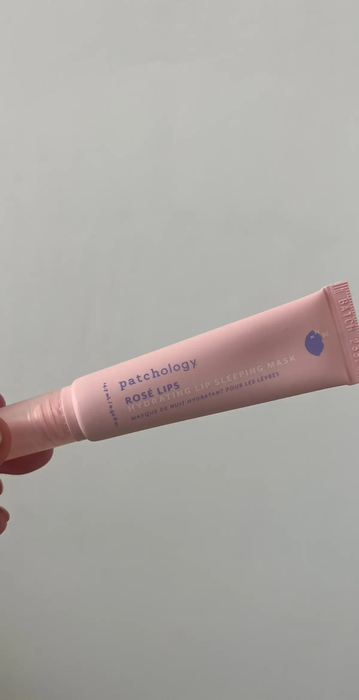 thank you @Patchology 🤍#fyp #trending #pr #prpackage #gifted #microcontentcreator #smallcontentcreator #microinfluencer #patchology #selfcareevening #skincareproducts 