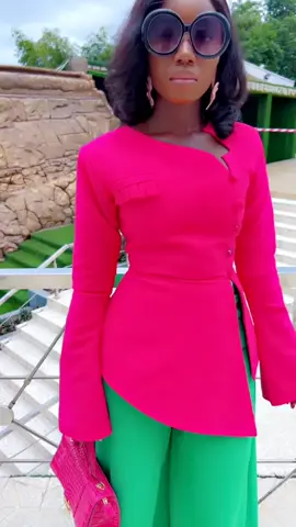 Pink and green , match made in heaven.#tailorfashiontiktok #explorepage #tailorcataloguepage #confidenceboost #tailorfashionpage #fashionista #fashiontiktok 