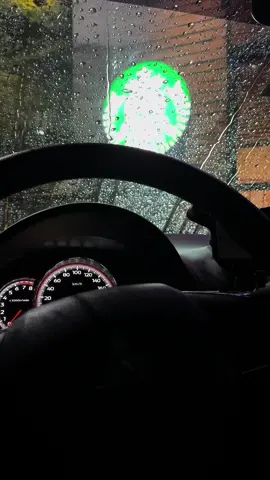 kape habang maulan #starbucks #nlex #drive 