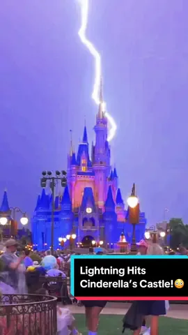 Cinderella Castle Almost gets Hit by Lightning ⚡️😳  Magic Kingdom park - Orlando FL.  #waltdisneyworld #magickingdom #cinderellascastle #lightning #thunderstorm #thunder #fypシ゚viral #disney #fyp #explore #storm #magical #lightningstrike #orlando #florida #omg #viral #amazing  #disneyworld #disneyfan #epcot #hollywoodstudios #animalkingdom #video 