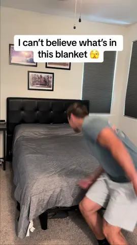 I still can’t get over how amazing this cooling blanket is #coolingblanket #coolingsheets #summerhacks #heathacks #heatwave #bedroomessentials #dealsforyoudays 