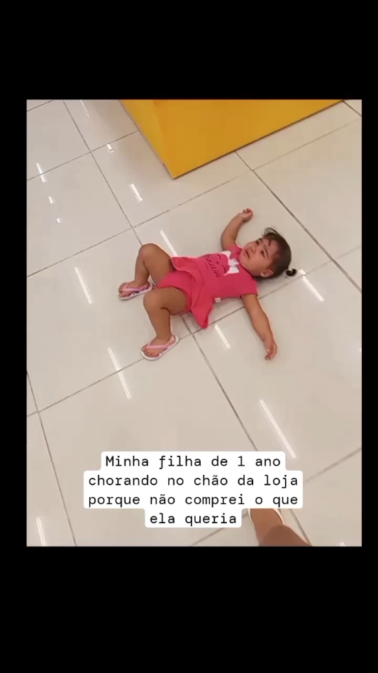 Eu vendo isso 🤡🤡 Depois não reclama q a neta é mimada 🤷🏻‍♀️😂😂 #viral #tiktok #