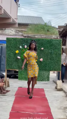 #seniorhighschool #seniorhigh #blowthisup #goviral #modelling #seniorhighschoollife #shsfashionshow😂😂 