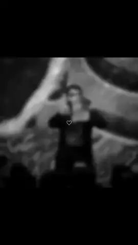 احنا وعدنا ام حسين وبالوعد تعلم هي#مصطفى_السوداني 