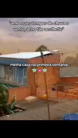 o telhado voando vey 👄 #memesbr #floptok😍😍😭😌🤞💅💅 #theflopera🦄💕 #flop #engraçado #interior #meme #comunidadeflop #meme #memestiktok #CapCut 