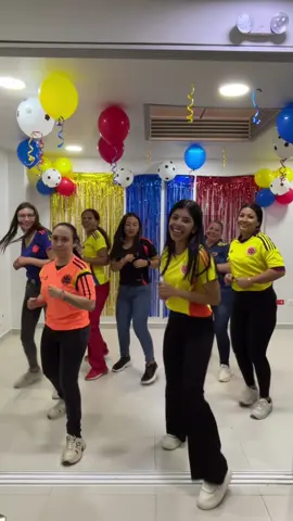 El ritmo que nos une ¡Hoy GANAMOS! @RYAN CASTRO #elritmoquenosune #seleccioncolombia #copaamerica 