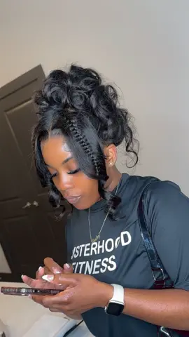 📍Arlington,Tx  #fyp #dfwhair #arlingtonhairstylist #dfwhairstylist #blackwomenoftiktok #dfwhairstylist #girls #girlsoftiktok #hair #fypシ゚viral #fypage ##updo #updohairstyle #promhair #weddingday #weddinghairstyle 