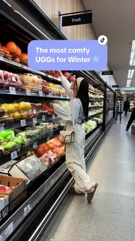 I LOVE MY UGGS 🤎 Slippers from @Everau.official  #EVERAU #bewhoEVERyouare #winteroutfit #uggslippers #ugg #uggaustralia AD.