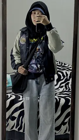 Otw kantor jam 9 malam 😴 #fitcheck #OOTD #hammersonic2023 #amonamarth 