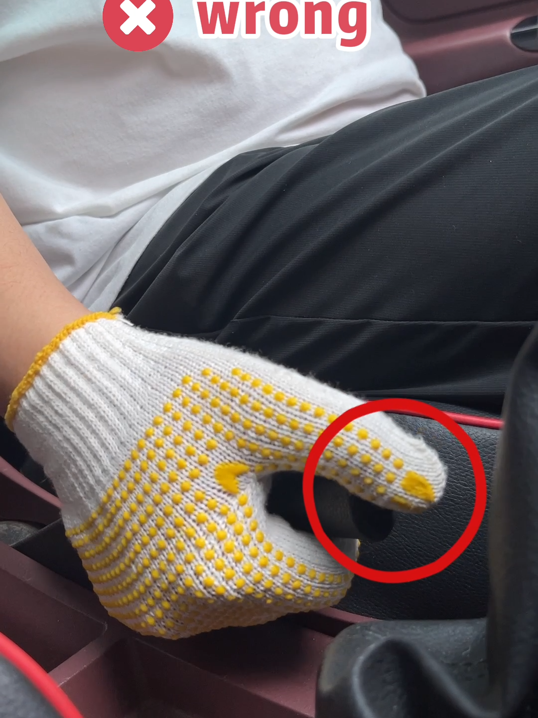 Do not hold down the button when applying the handbrake.#driving #skills #tips #knowledge #fpy